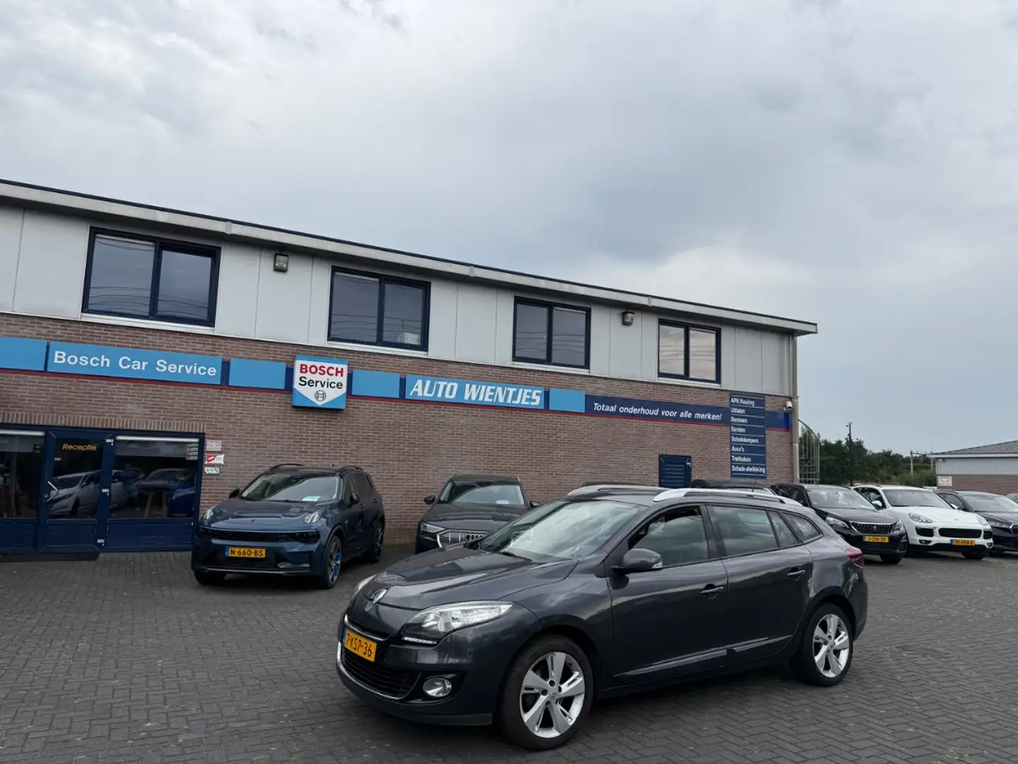 Renault Megane Estate 1.2 TCe | Collection | Airco-Ecc | Cruise | Grijs - 2