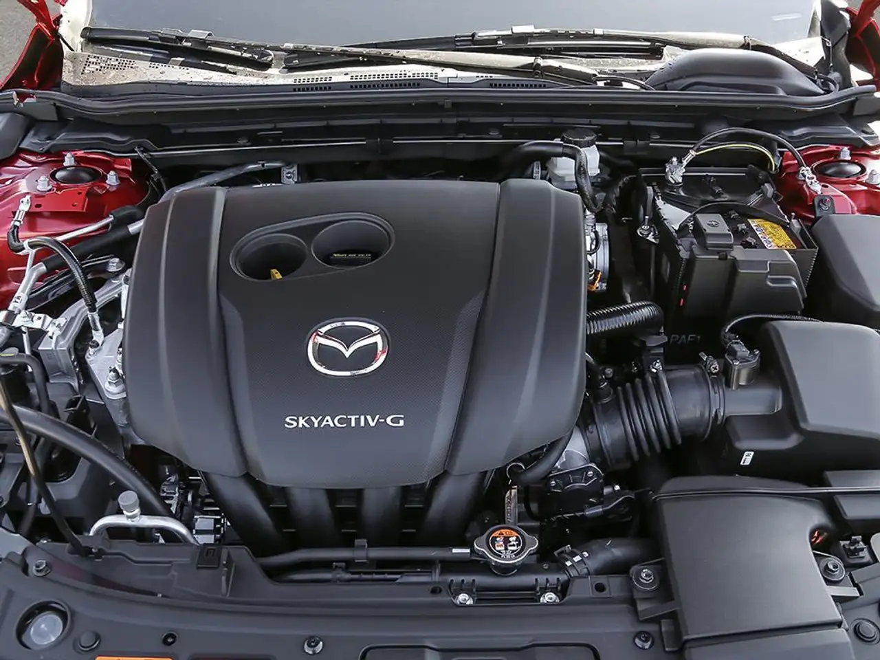 Mazda 3 снимка Mazda 3