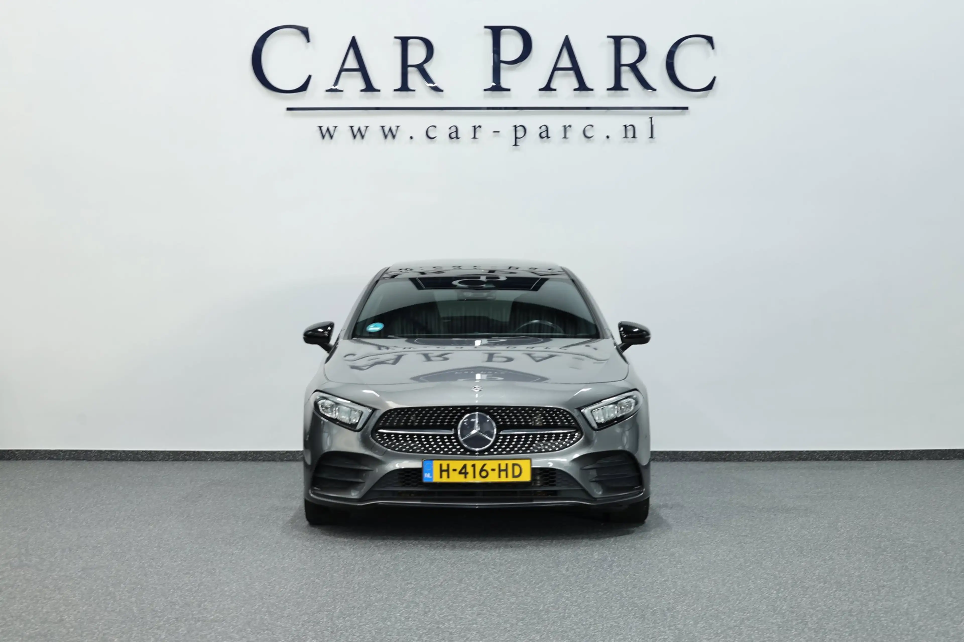Mercedes-Benz A 180 AMG Line BTW/LED/VIRTUAL/PANO/HALF LEER+ALCANTARA+ — photo 3