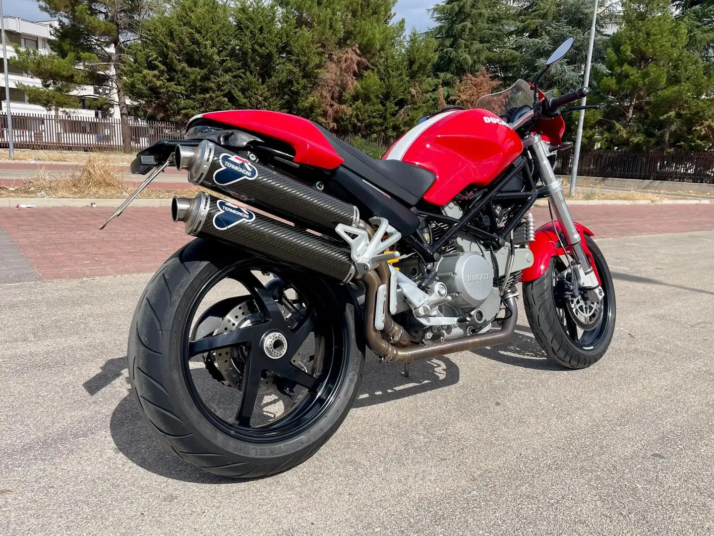 Ducati Monster S2R 800 Rood - 2