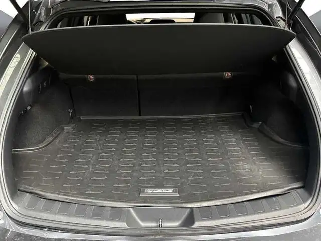 Lexus UX view 7