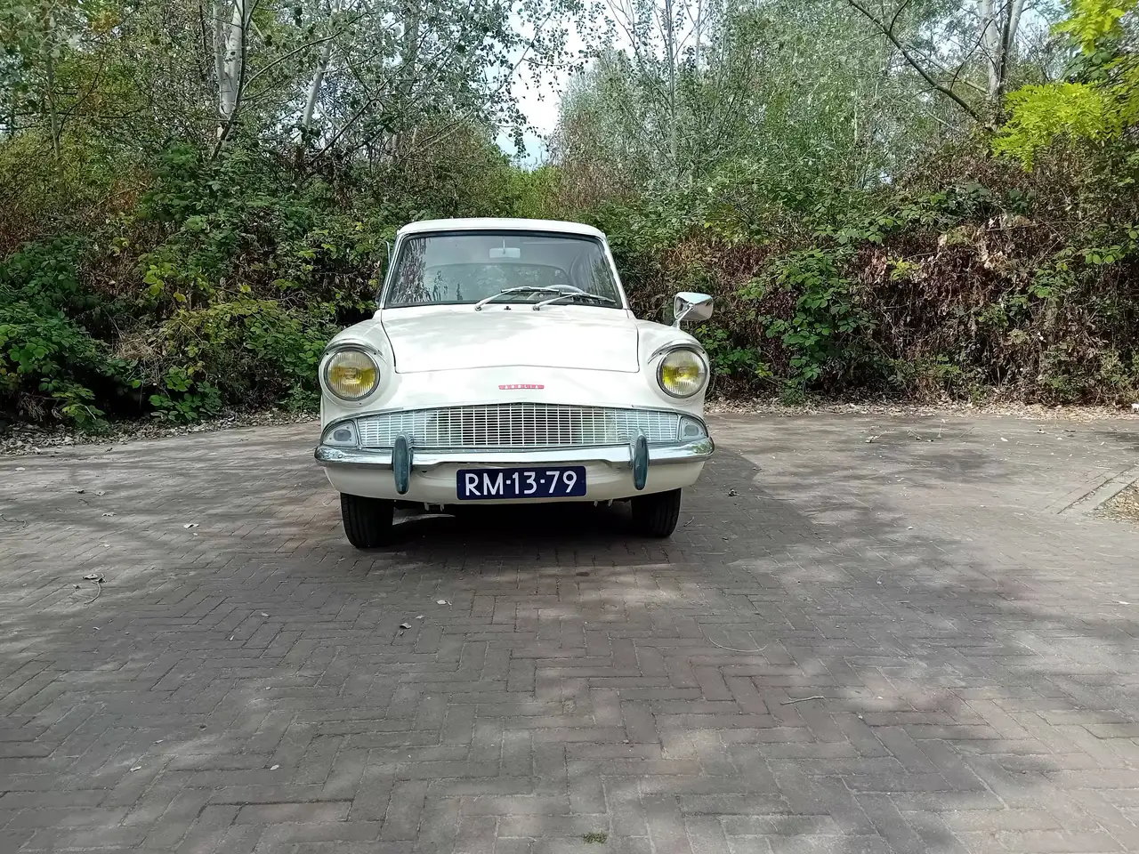 Ford Anglia 105e, foto 7