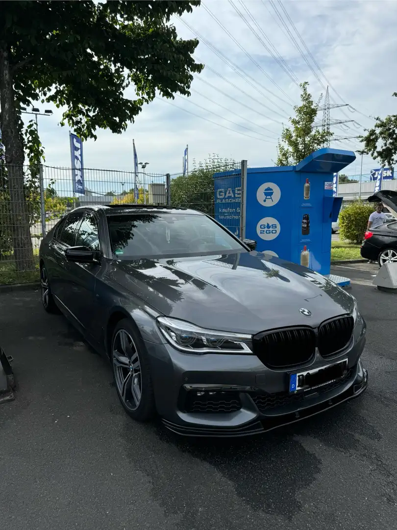 BMW 730 730d - 1
