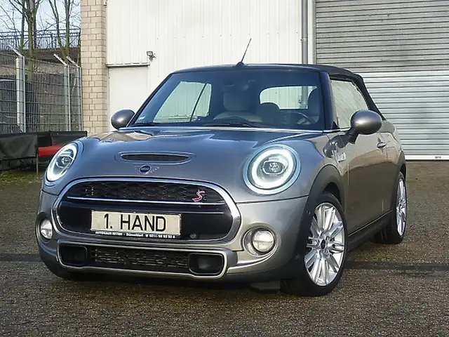 MINI Cooper S Cabrio Cooper S 1.Hand Scheckheft gepflegt Nichtraucher