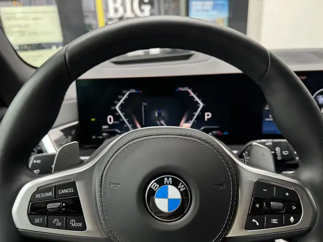 BMW X5 view 15