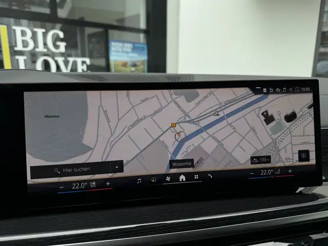 BMW X5 view 10
