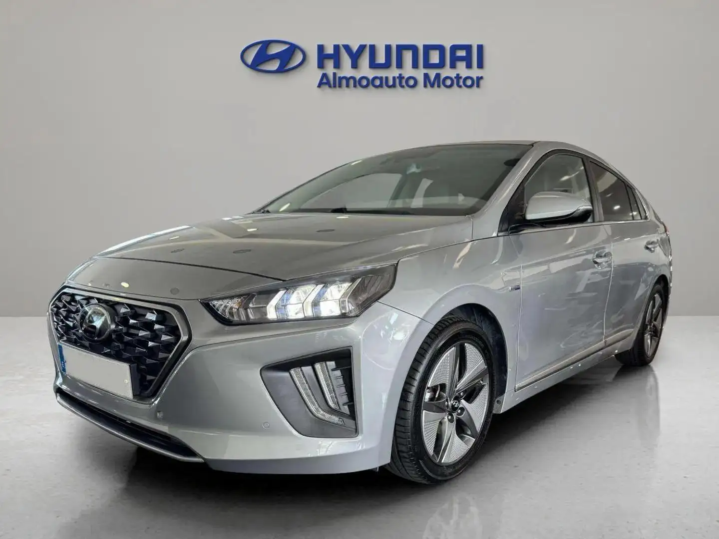 Hyundai IONIQ 1.6 GDI HEV Style DCT Argent - 1