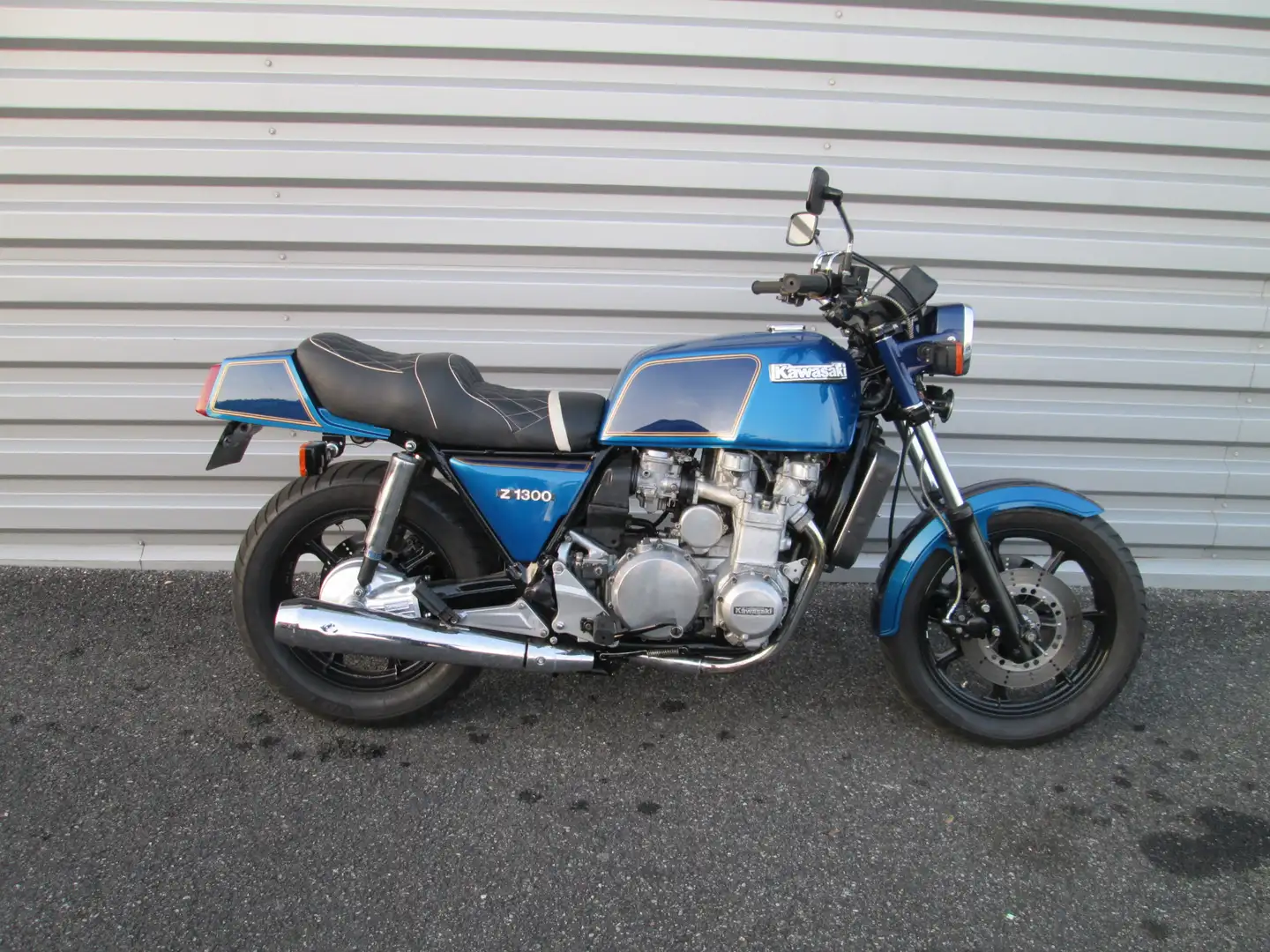 Kawasaki Z 1300 Bleu - 2