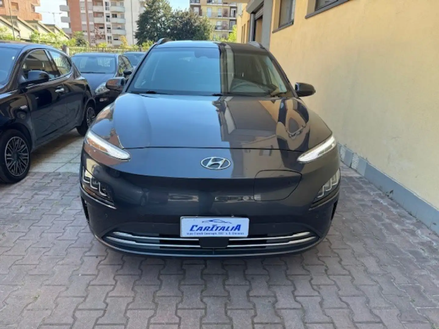 Hyundai KONA EV 64 kWh XLINE Grigio - 2