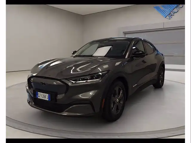 Ford Mustang Mach-E Standard Range RWD