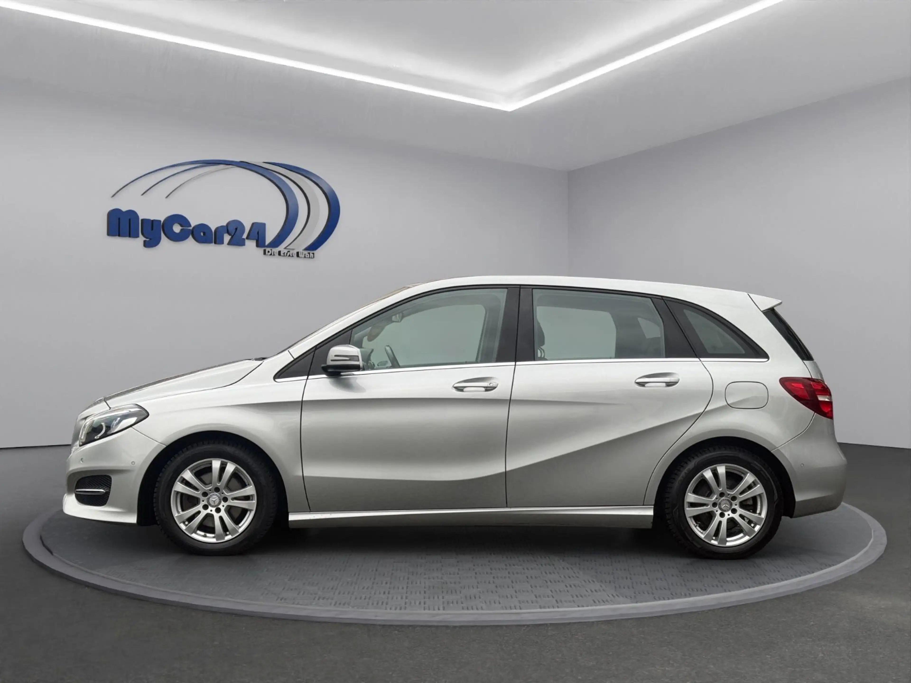 Mercedes-Benz B 200 CDI°Autom.°Service/ TÜV Neu°Urban — photo 10