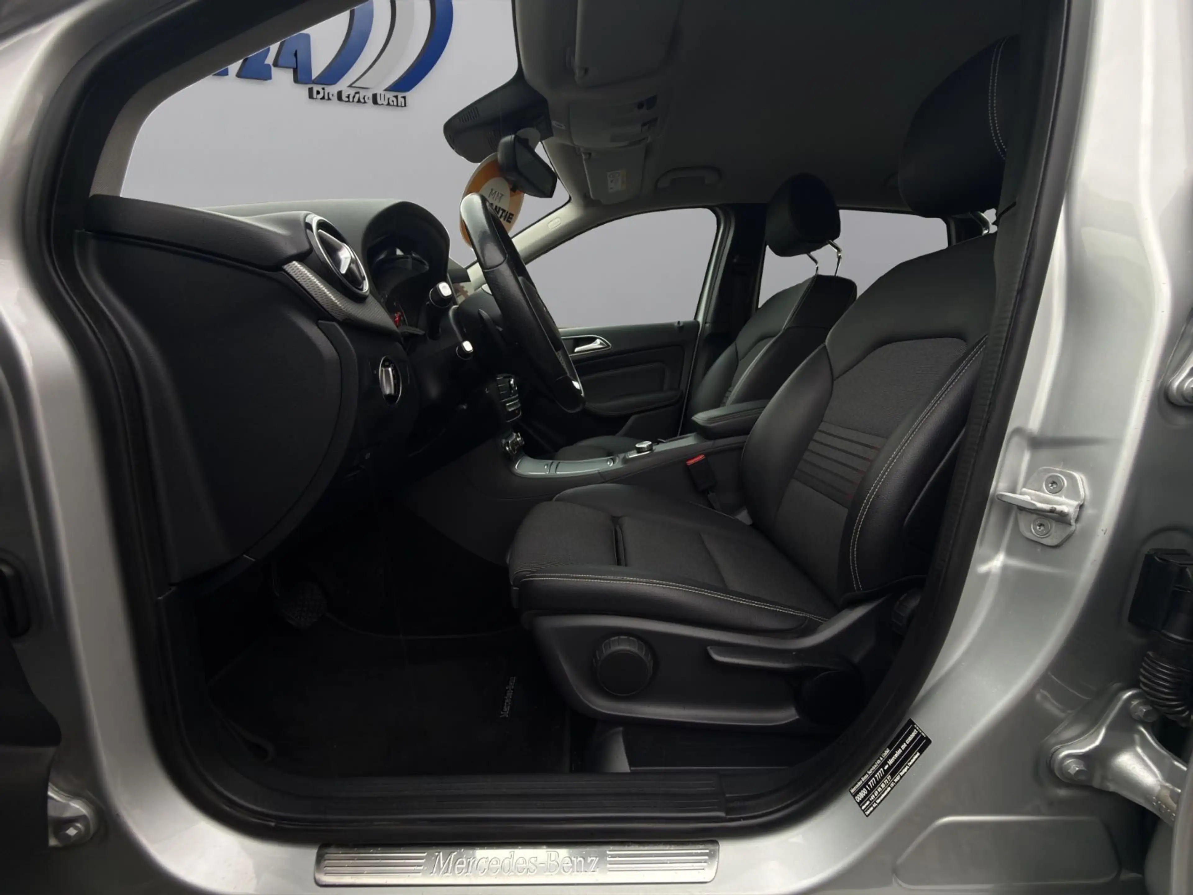 Mercedes-Benz B 200 CDI°Autom.°Service/ TÜV Neu°Urban — photo 13