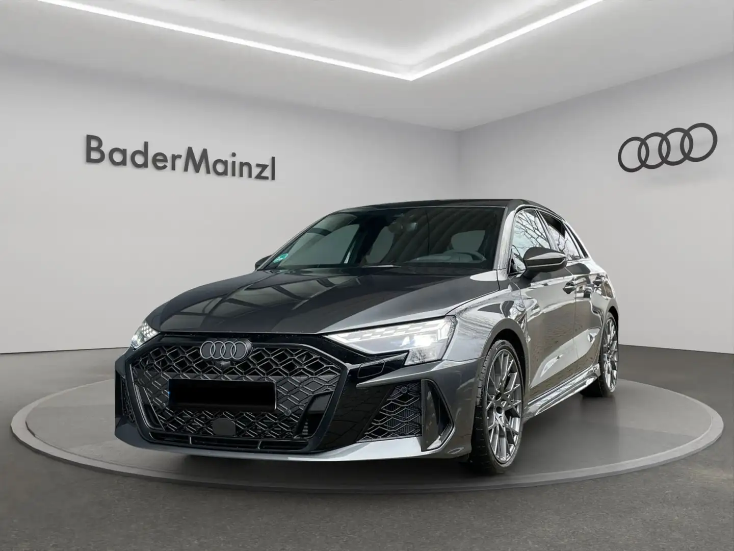 Audi RS3 294(400) kW(PS) S tr onic Grau - 1