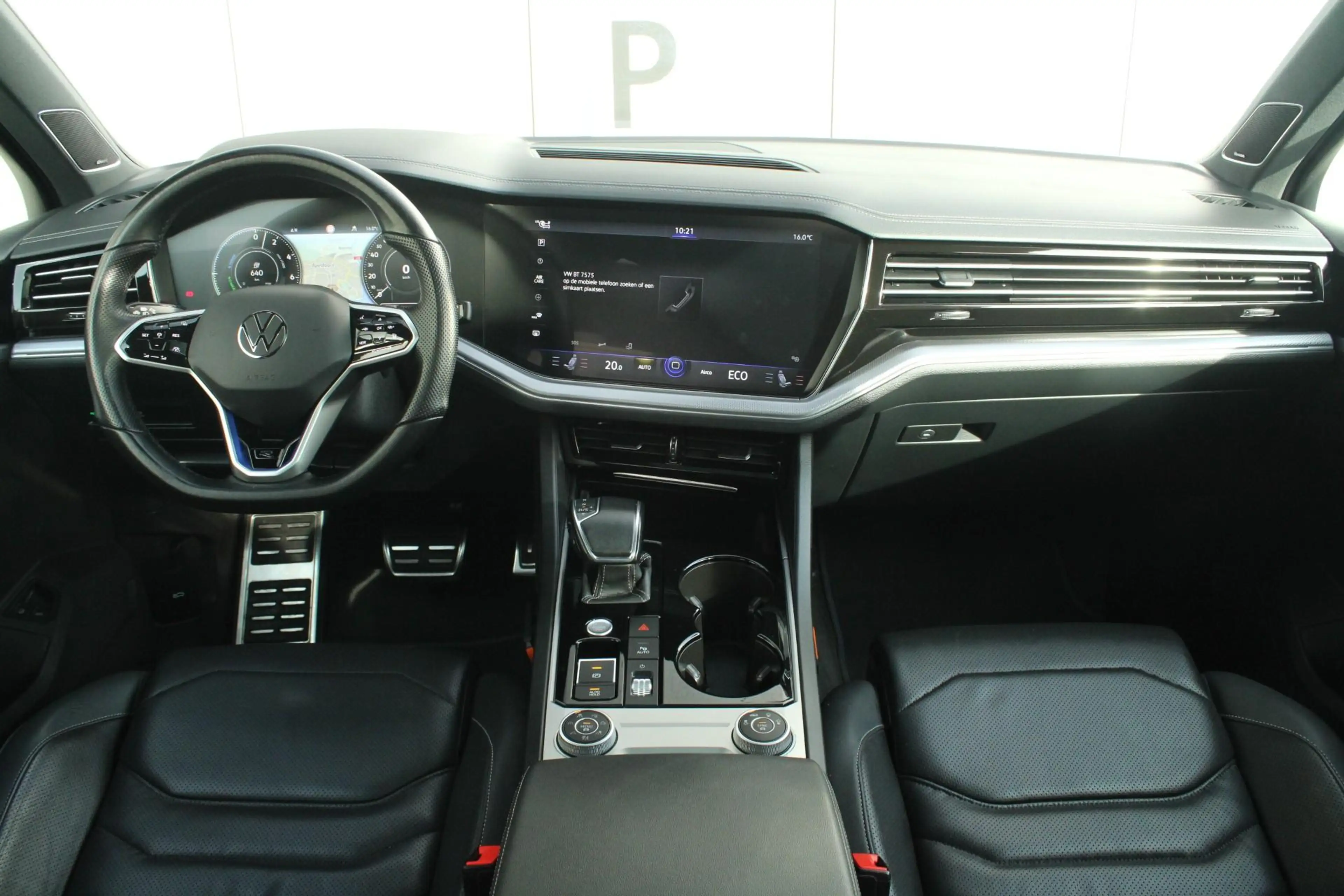 Volkswagen Touareg R 3.0 TSI eHybrid 462pk 4MOTION | Panoramadak | Tr — photo 5
