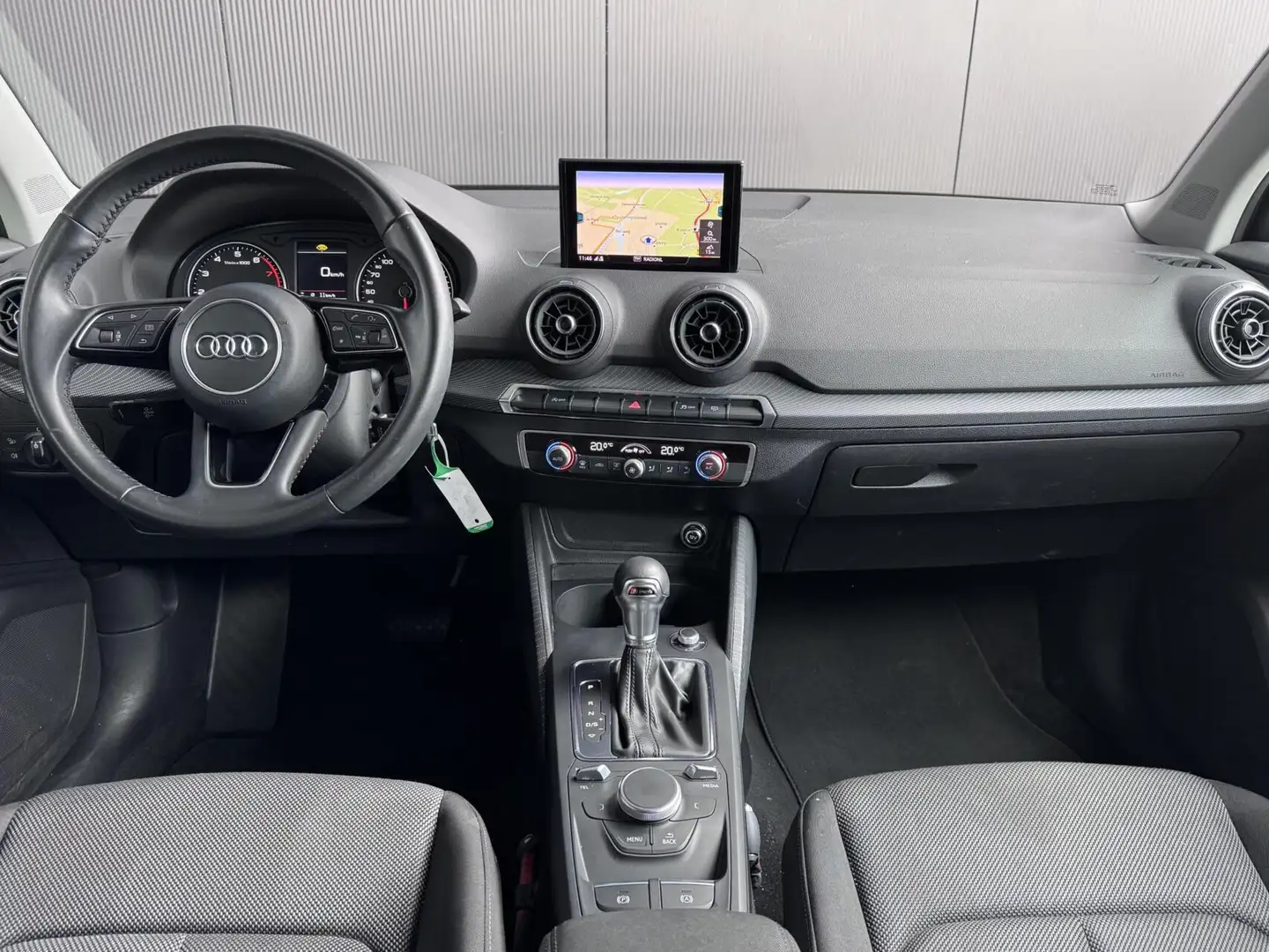 Audi Q2 1.0 TFSI Sport AUTOMAAT|NL AUTO|PDC|MATRIX LED|NAR Grau - 2