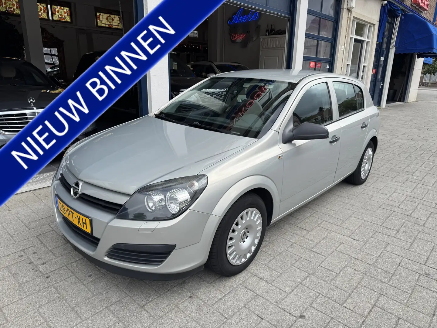 Opel Astra 1.4 Essentia IN NIEUW STAAT Blanc - 1