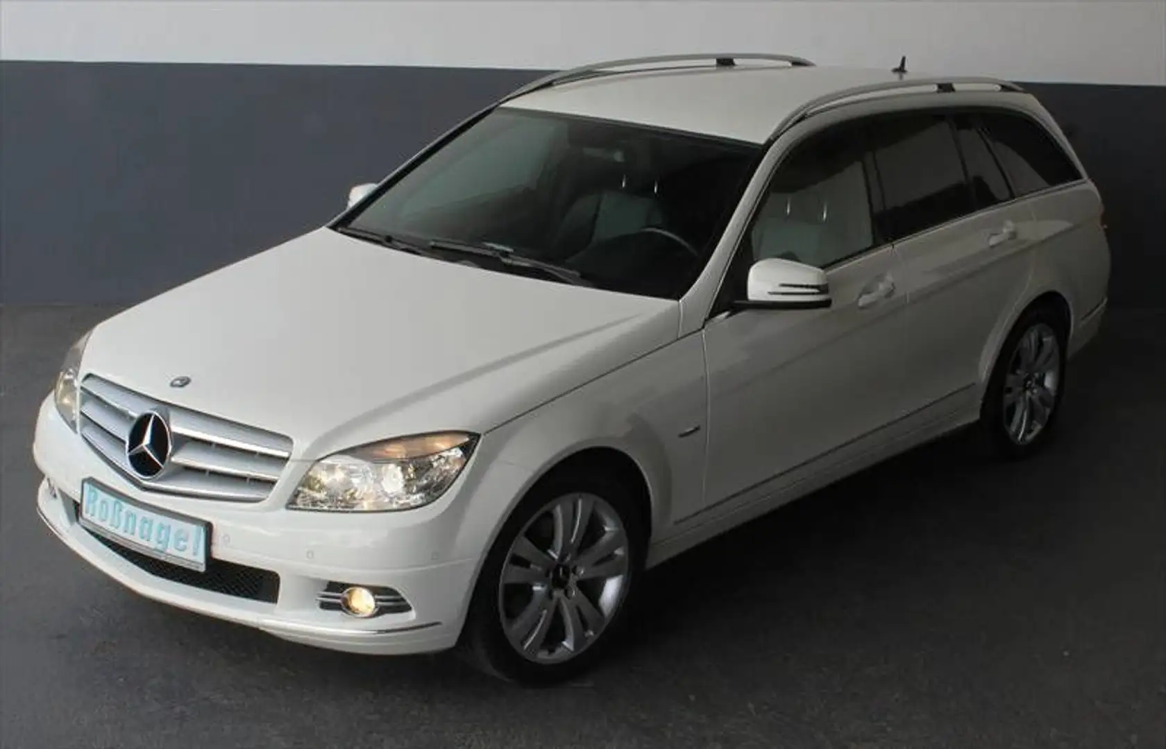 Mercedes-Benz C 180 T-Kombi Avantgarde aus 1. Hand Weiß - 1