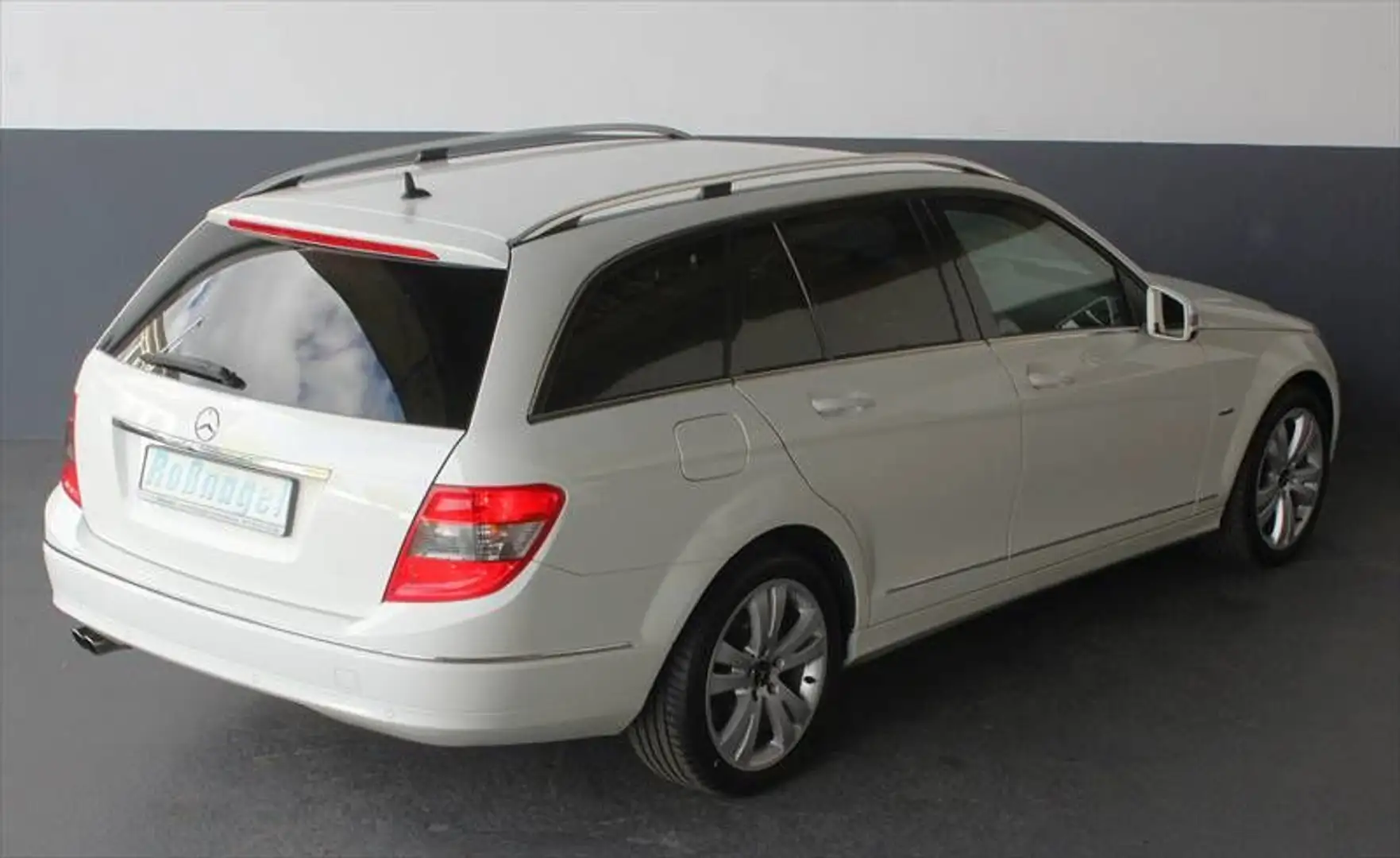 Mercedes-Benz C 180 T-Kombi Avantgarde aus 1. Hand Weiß - 2