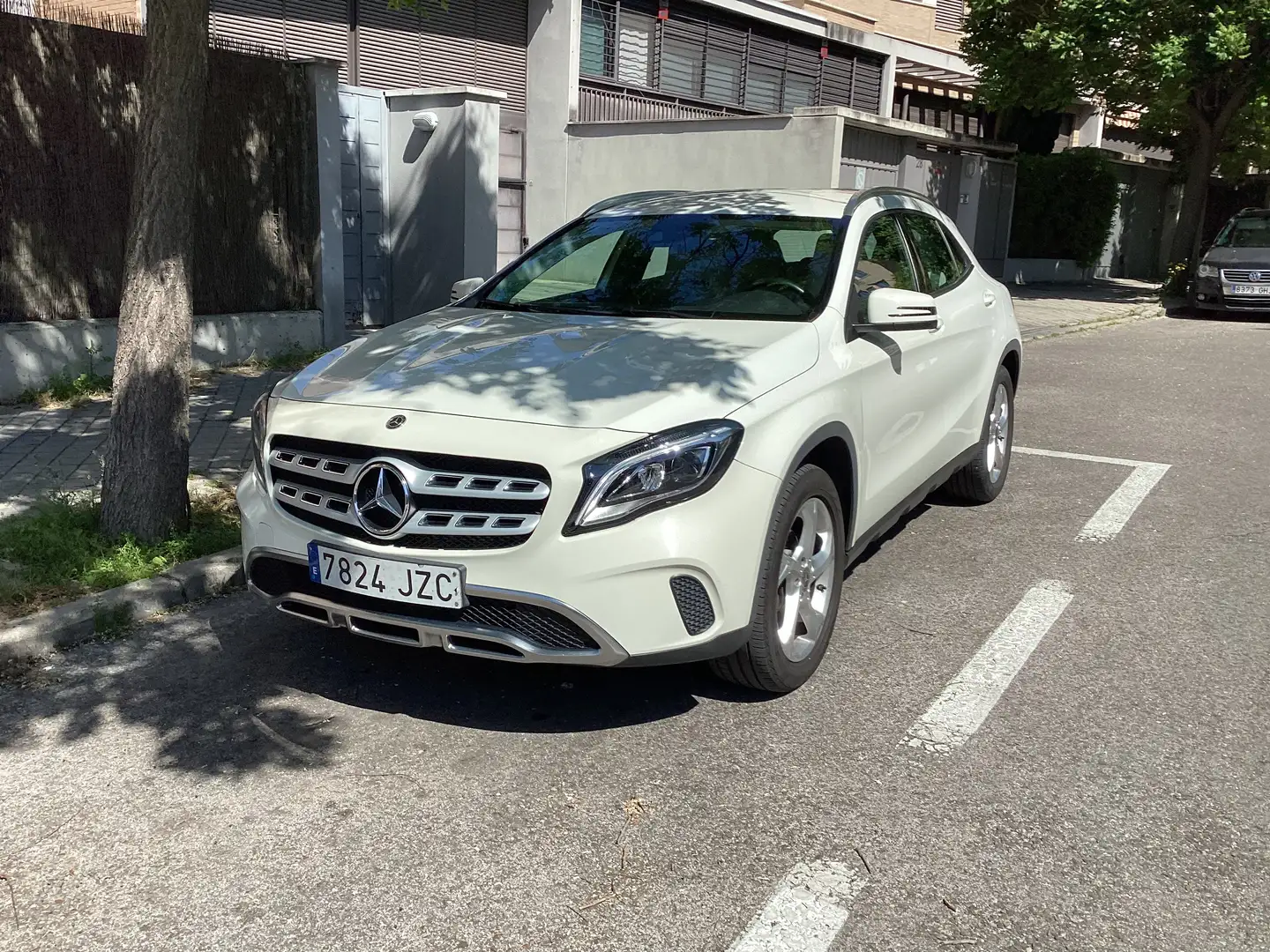 Mercedes-Benz GLA 220 GLA 220d 7G-DCT 177 - 1