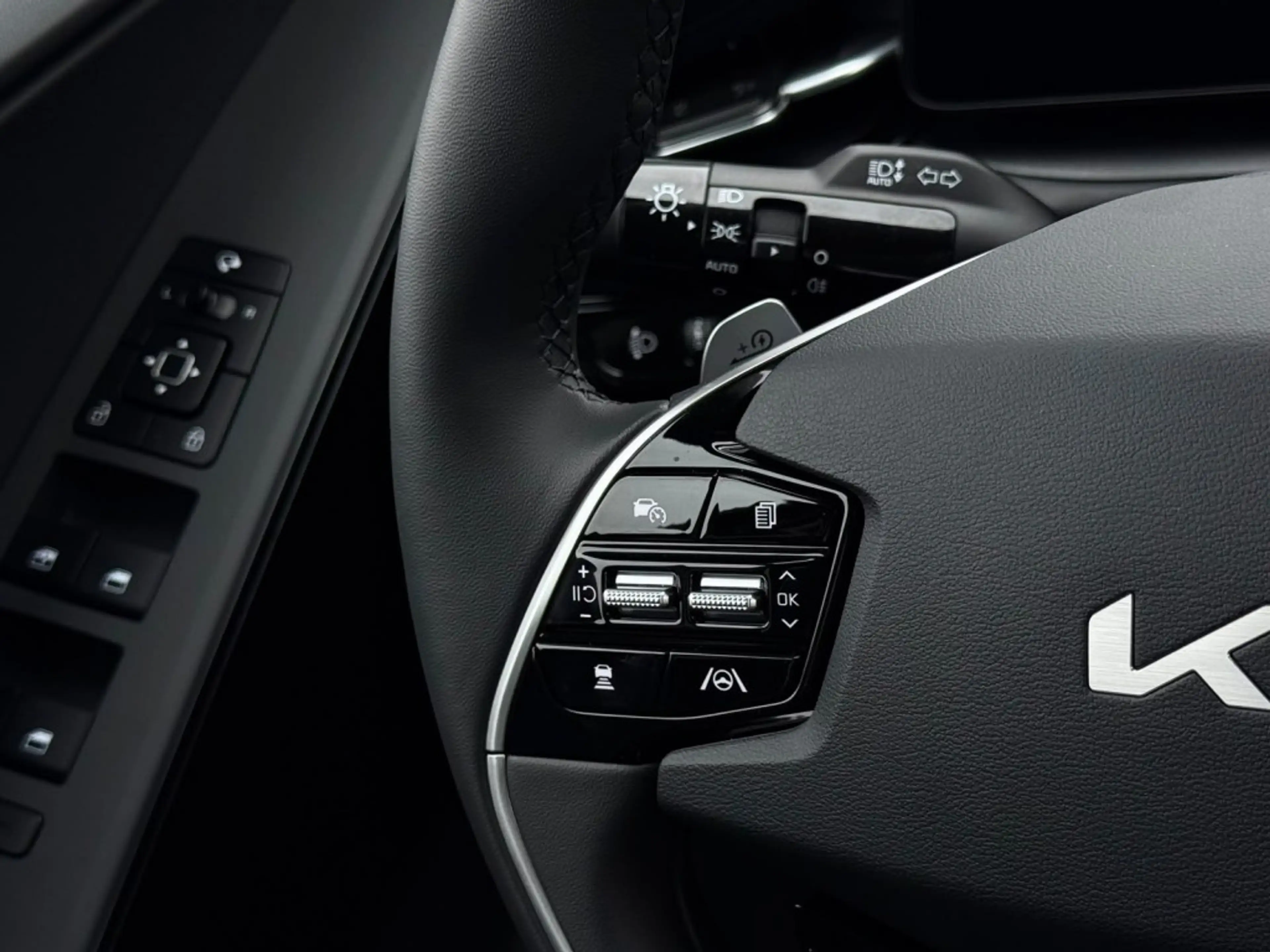 Kia Niro EV 64.9 kWh CAMERA CARPLAY STOEL- EN STUURVERWARMI — photo 13
