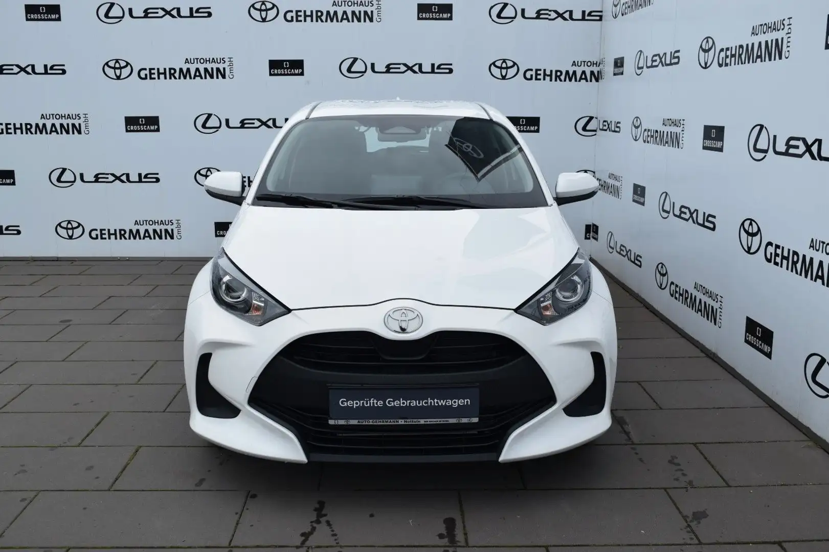 Toyota Yaris Hybrid Business Edition Bianco - 2
