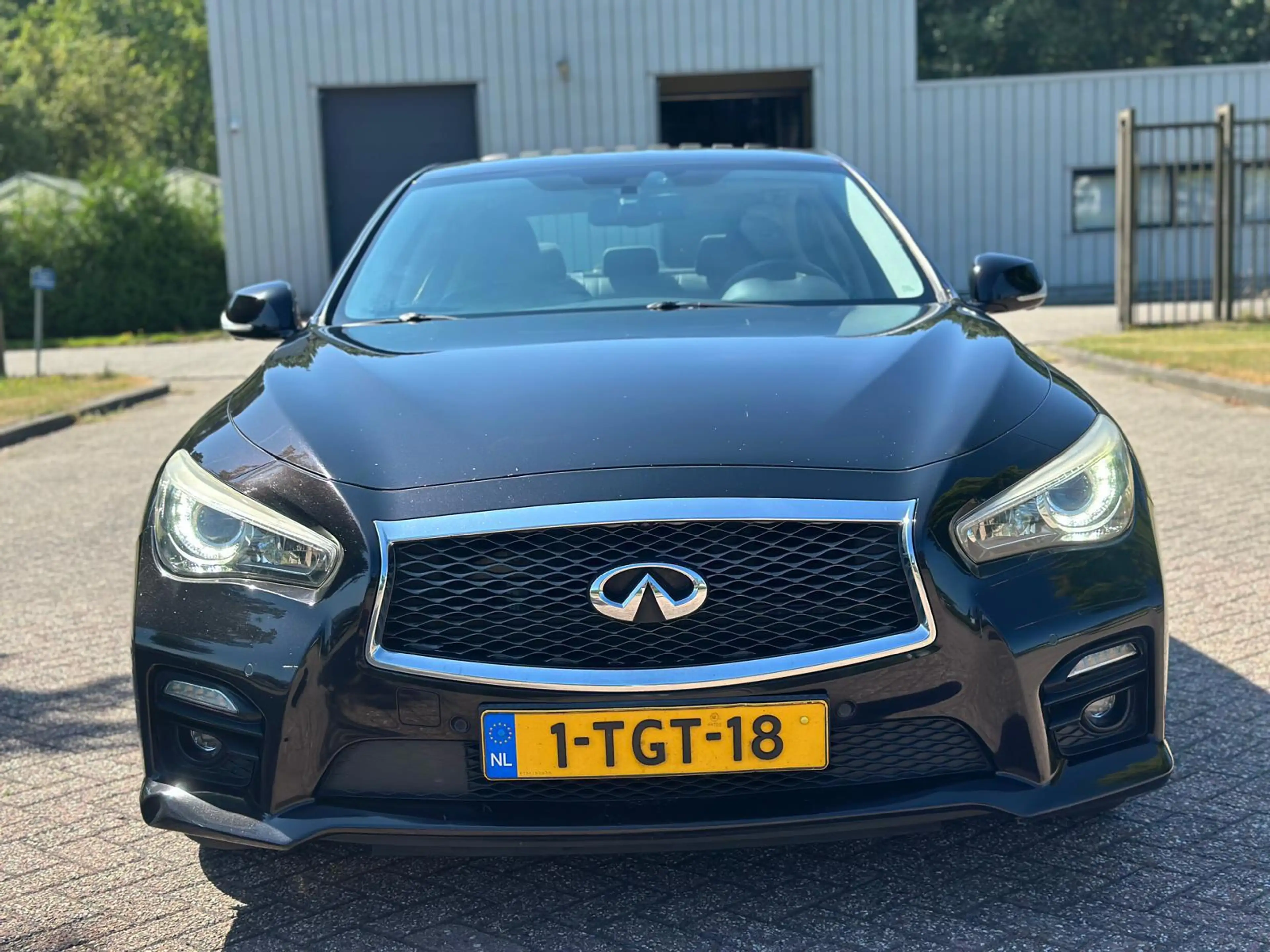 Infiniti Q50 2.2d Sport/AUTOMAAT/AIRCO/ELEK STOELEN/KEYLESS/SCH — photo 2