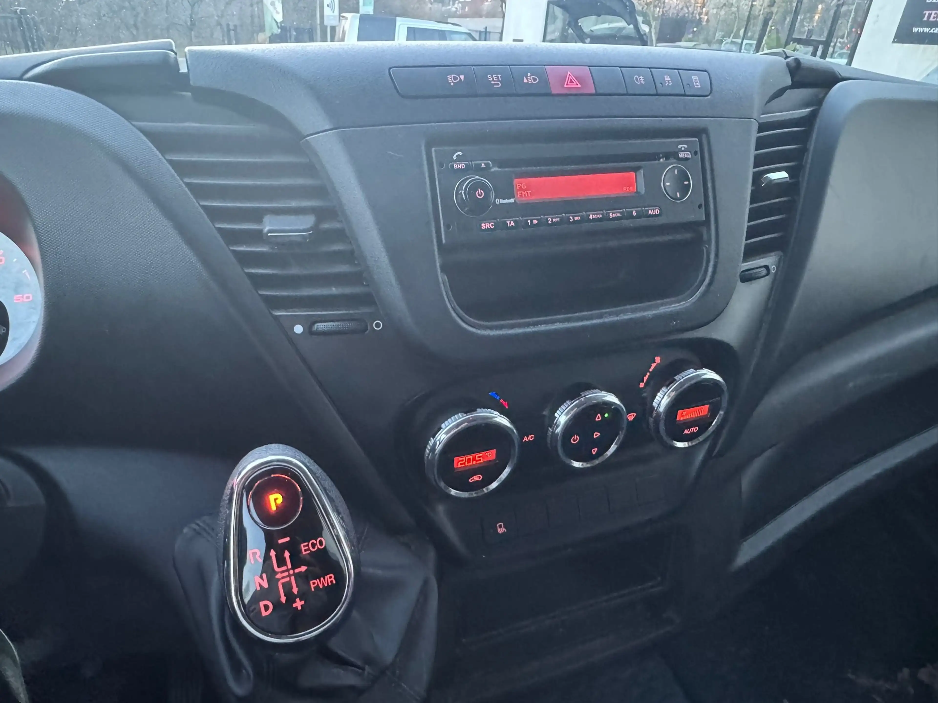 Iveco Daily 35C16D 2.3 Turbo VGT Hi-Matic — photo 10