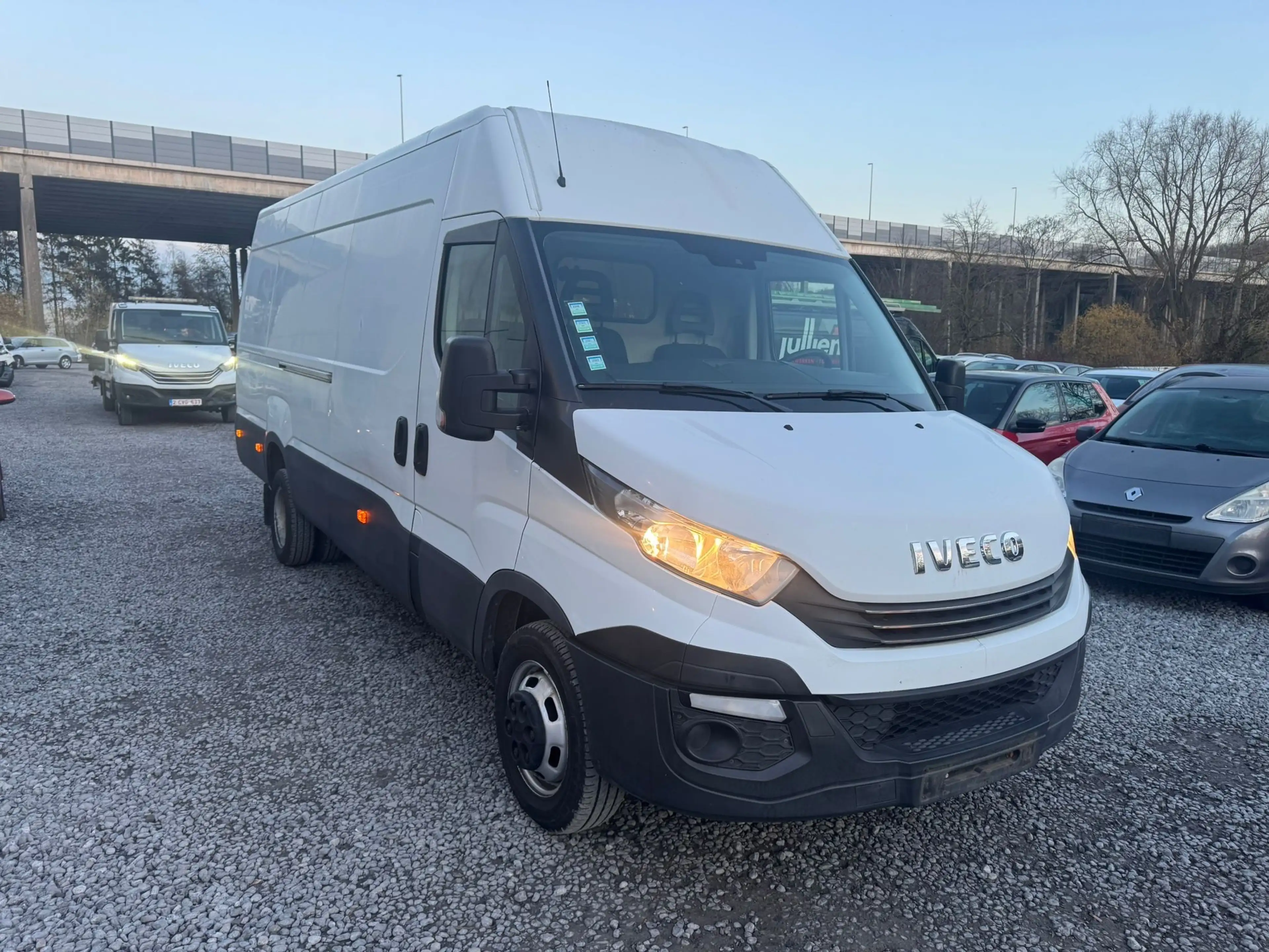 Iveco Daily 35C16D 2.3 Turbo VGT Hi-Matic