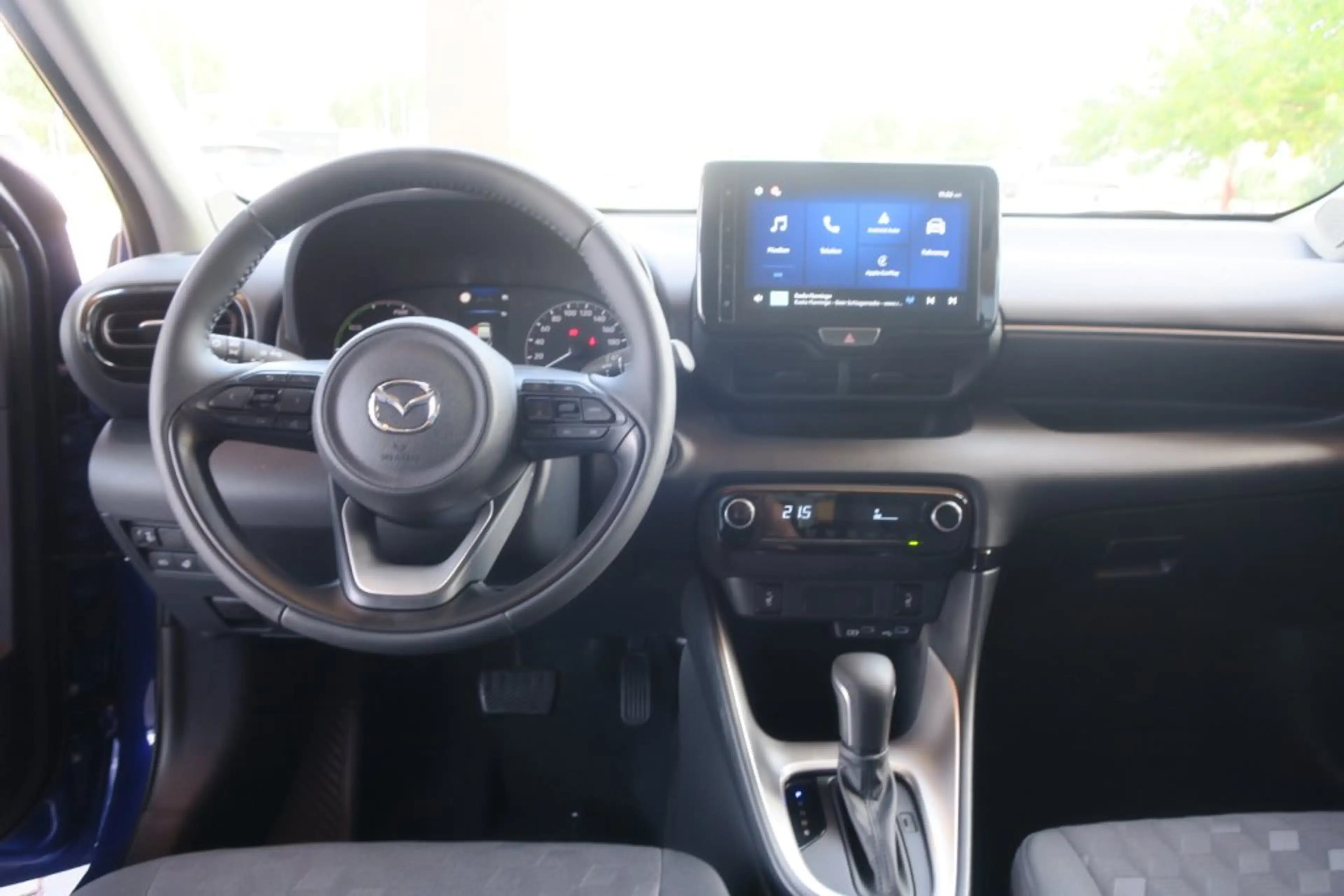 Mazda 2 Mazda 2 Hybrid 2025 1,5L 116ps AT 2WD Exclusive-Line — photo 9