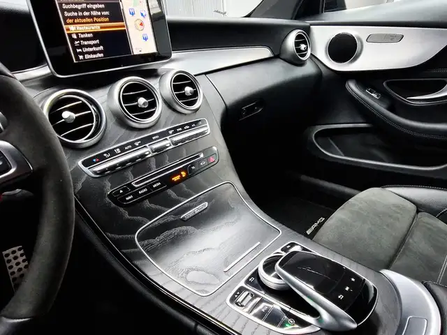 Mercedes-Benz C Class view 15
