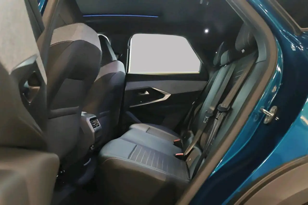 Peugeot 3008 E-3008 FIRST ED ALLURE 18