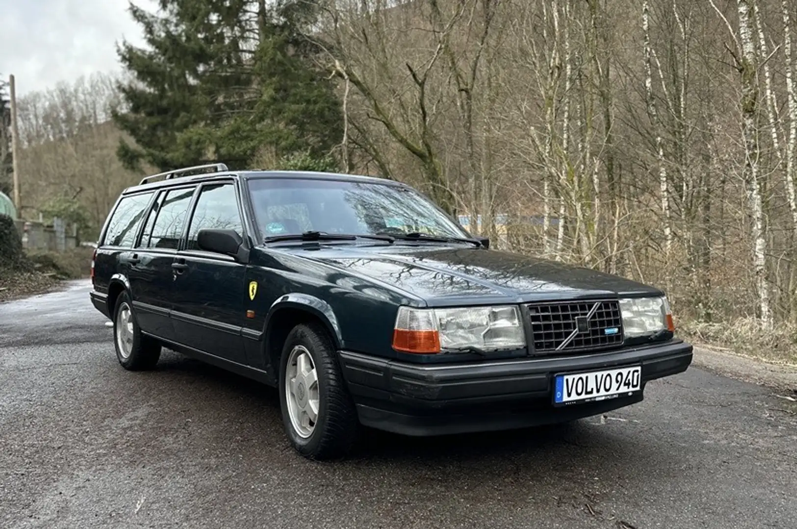 Volvo 945 Grün - 1