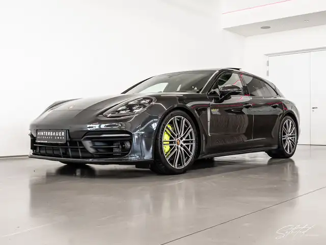 Porsche Panamera 4 E-Hybrid Sport Turismo PlatiniumEdition Ansicht 14
