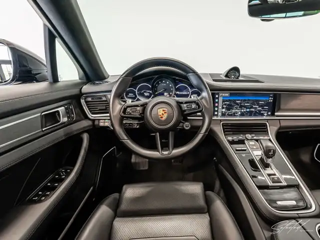 Porsche Panamera 4 E-Hybrid Sport Turismo PlatiniumEdition Ansicht 31
