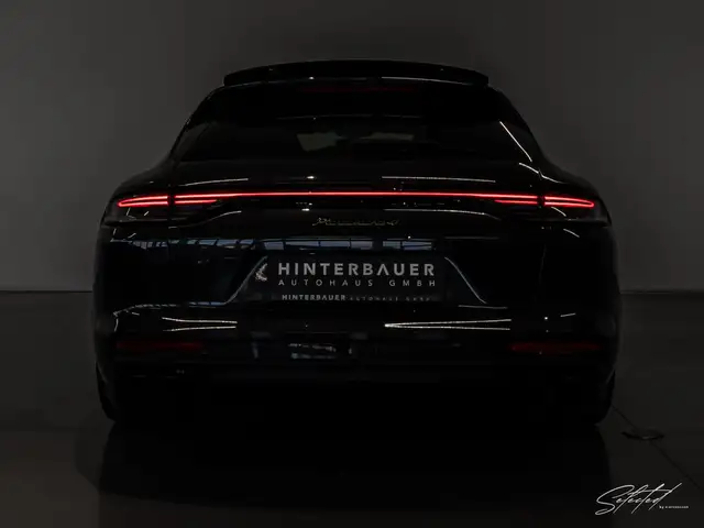 Porsche Panamera 4 E-Hybrid Sport Turismo PlatiniumEdition Ansicht 19