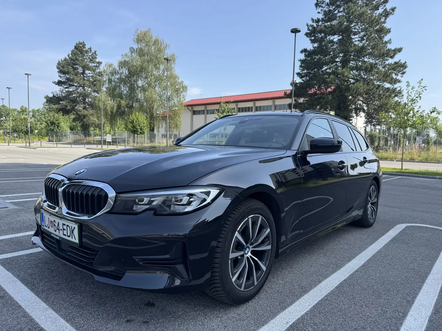BMW 318 318d Touring Aut. Advantage - 2