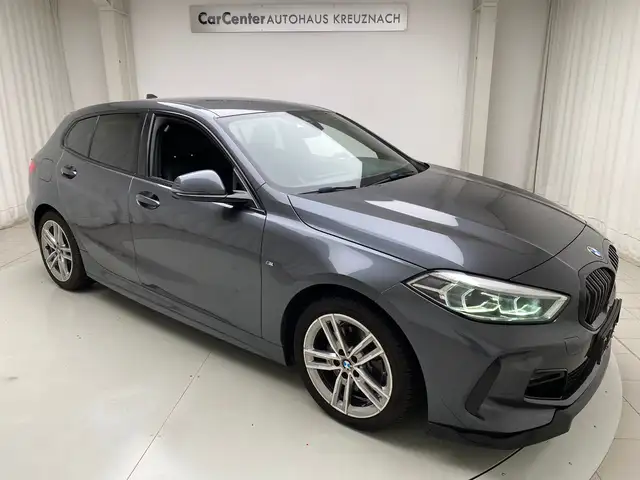 Bmw 118 1 Limousine i M Sport LED Winterpaket