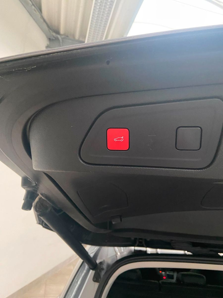 Citroen C5 Aircross Shine Hybrid Kamera Navi Tempo — photo 10