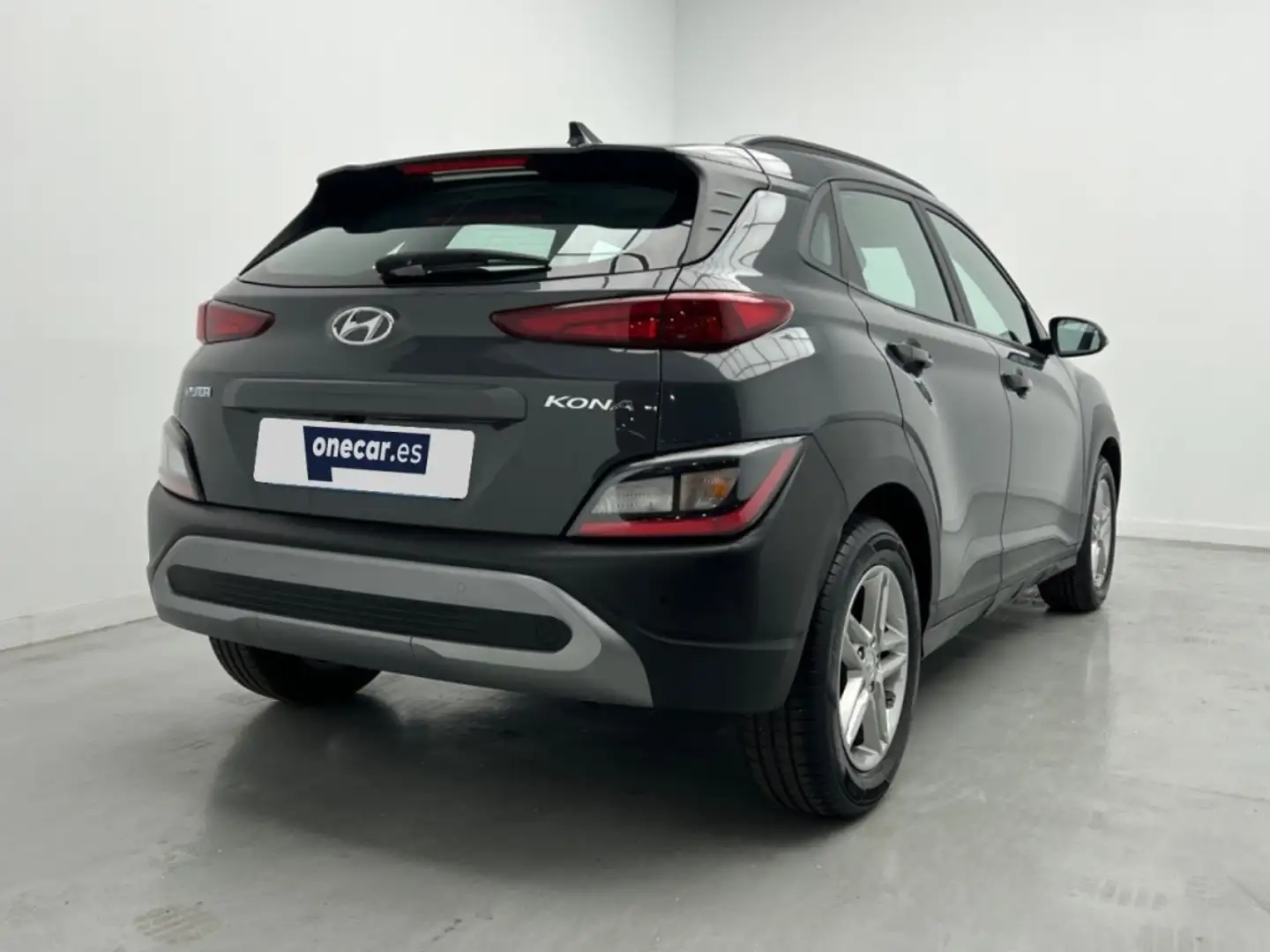Hyundai KONA 1.0 TGDI Maxx 4x2 Grau - 2
