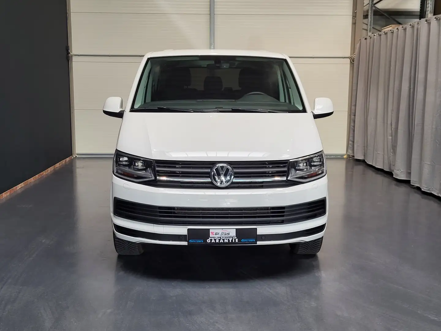 Volkswagen T6 Kombi 2.0TDI *PDC| DAB| LED| AHK| 5-Sitze* Weiß - 2