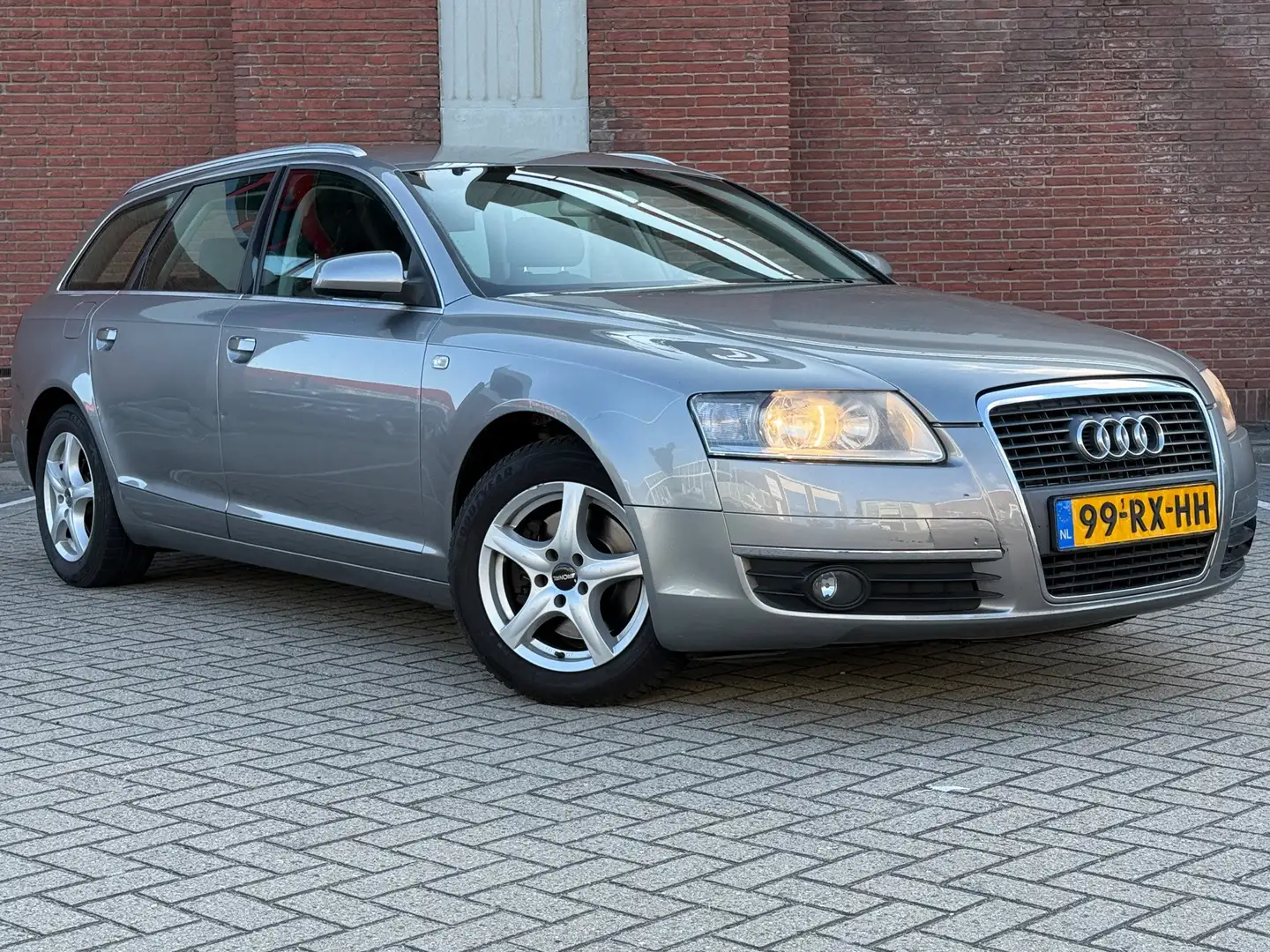 Audi A6 Avant 2.4 Pro Line|AUTOMAAT|V6|TREKHAAK Grijs - 1
