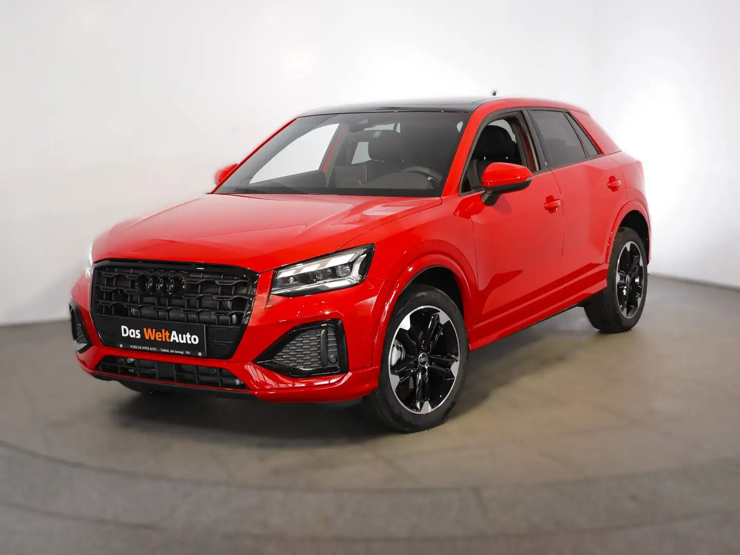 Audi Q2 35 TFSI admired Rot - 1