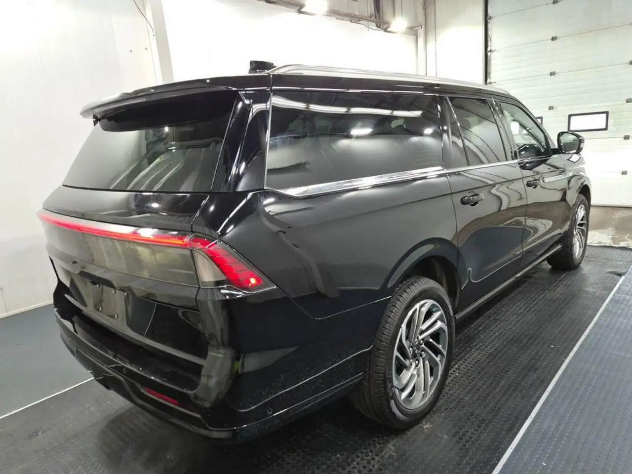 Lincoln Navigator снимка Lincoln Navigator