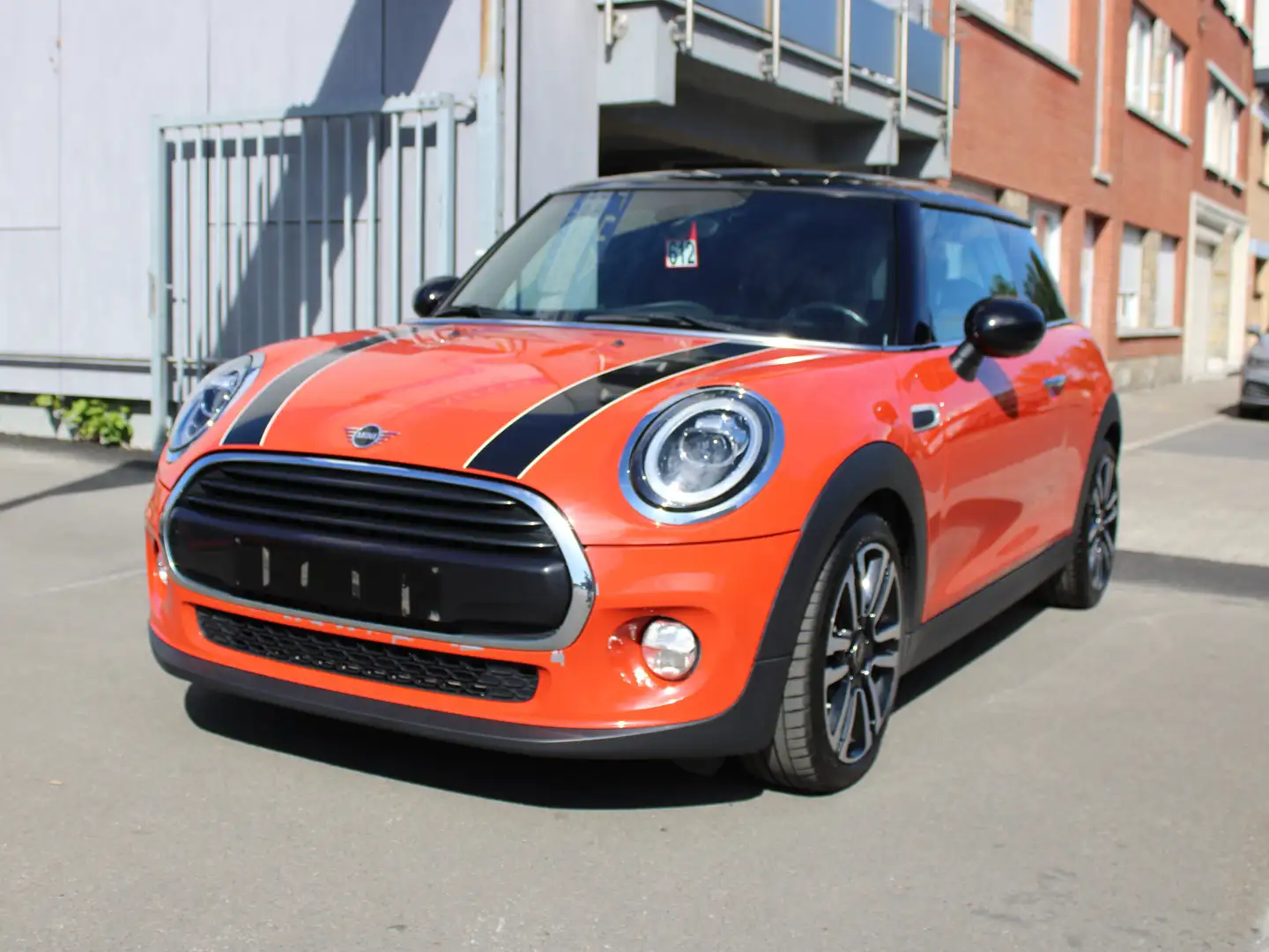 MINI Cooper Mini 1.5A+BOîte AUTO+GPS // EURO 6d // Orange - 1