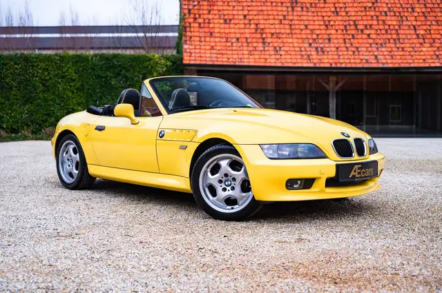 BMW Z3 ROADSTER / DAKAR GELB / BELGIAN CAR / FULL HISTORY