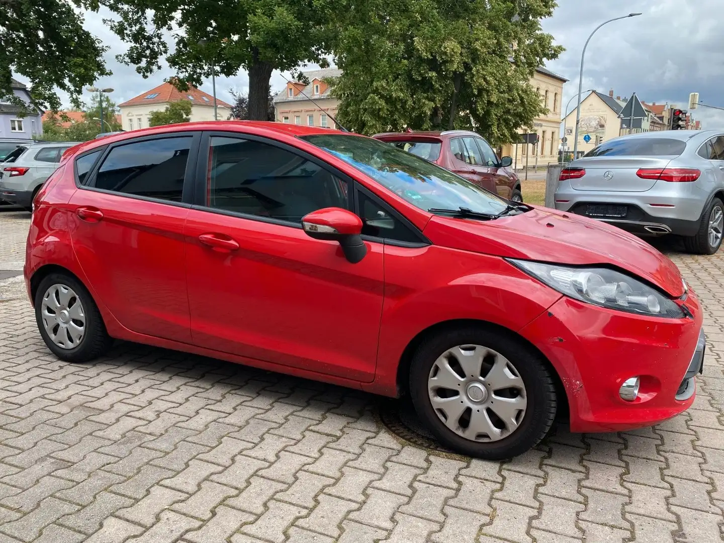 Ford Fiesta Econetic Tüv neu Rot - 1