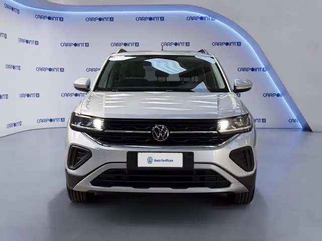 Volkswagen T-Cross view 10