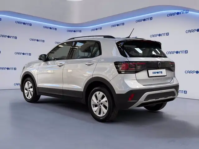 Volkswagen T-Cross view 5