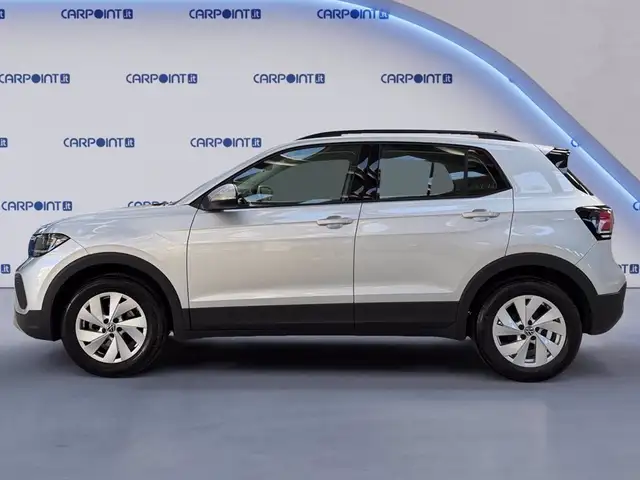 Volkswagen T-Cross view 4