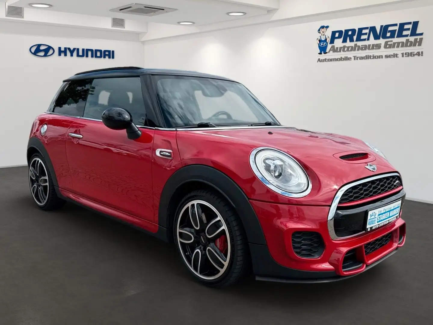 MINI John Cooper Works Mini 3 2.0 T John Cooper Works LED NAVI LEDER Rot - 2